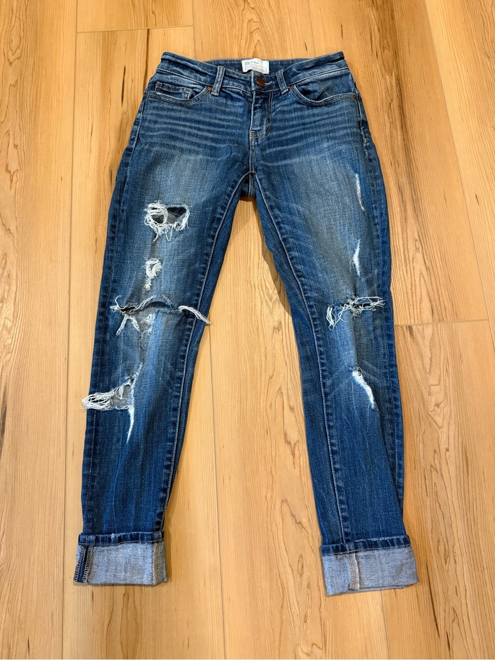 BKE Stella ankle skinny distressed size 26